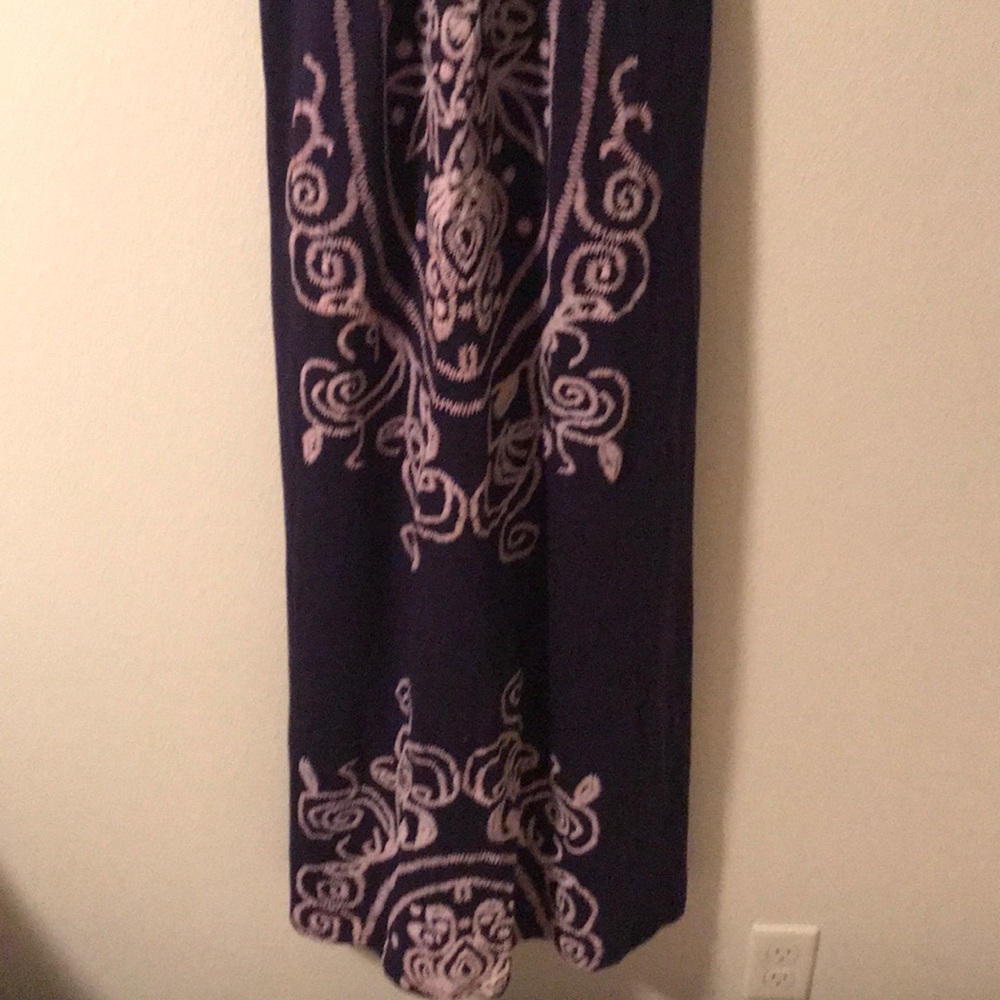 Dress - Picture 3 of 7